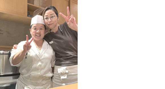 萬力屋 鶴屋百貨店　【3010】の求人メインイメージ