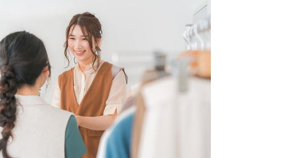 アースミュージック&エコロジー_鳥栖プレミアムアウトレット店【2】の求人メインイメージ
