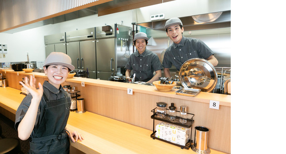 豚山仙台駅前店_03[224]の求人情報ページへ