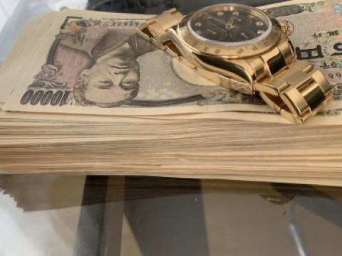 入社してすぐに欲しい時計をGET