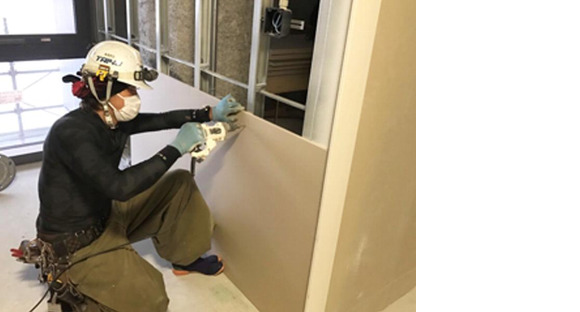 株式会社輝翔建装の求人情報ページへ