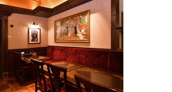 ＧＹＲＯ ＨＯＬＤＩＮＧＳ株式会社／海鮮食飲市場　マルカミ食堂　ドックヤード03の求人情報ページへ