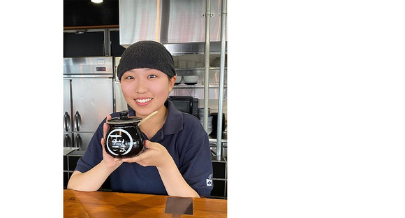 博多ラーメン鶴亀堂 緑神の倉店(緑神の倉店)ホールBの求人メインイメージ