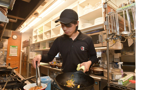 赤から石和店（株式会社甲羅）キッチンスタッフ[052]の求人メインイメージ